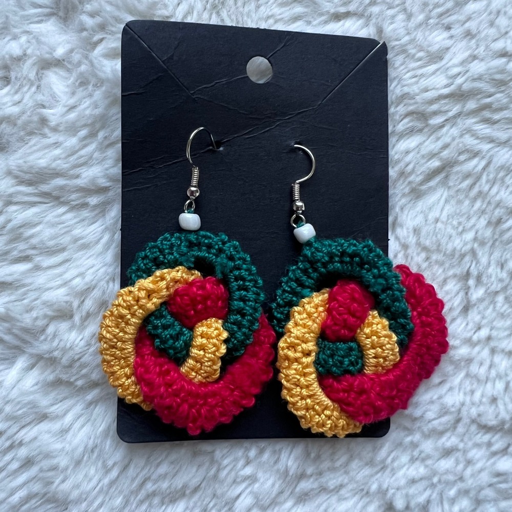 Handmade Crochet Interlocking Hoop Earrings Green Yellow Pink Boho Dangle‎ NEW